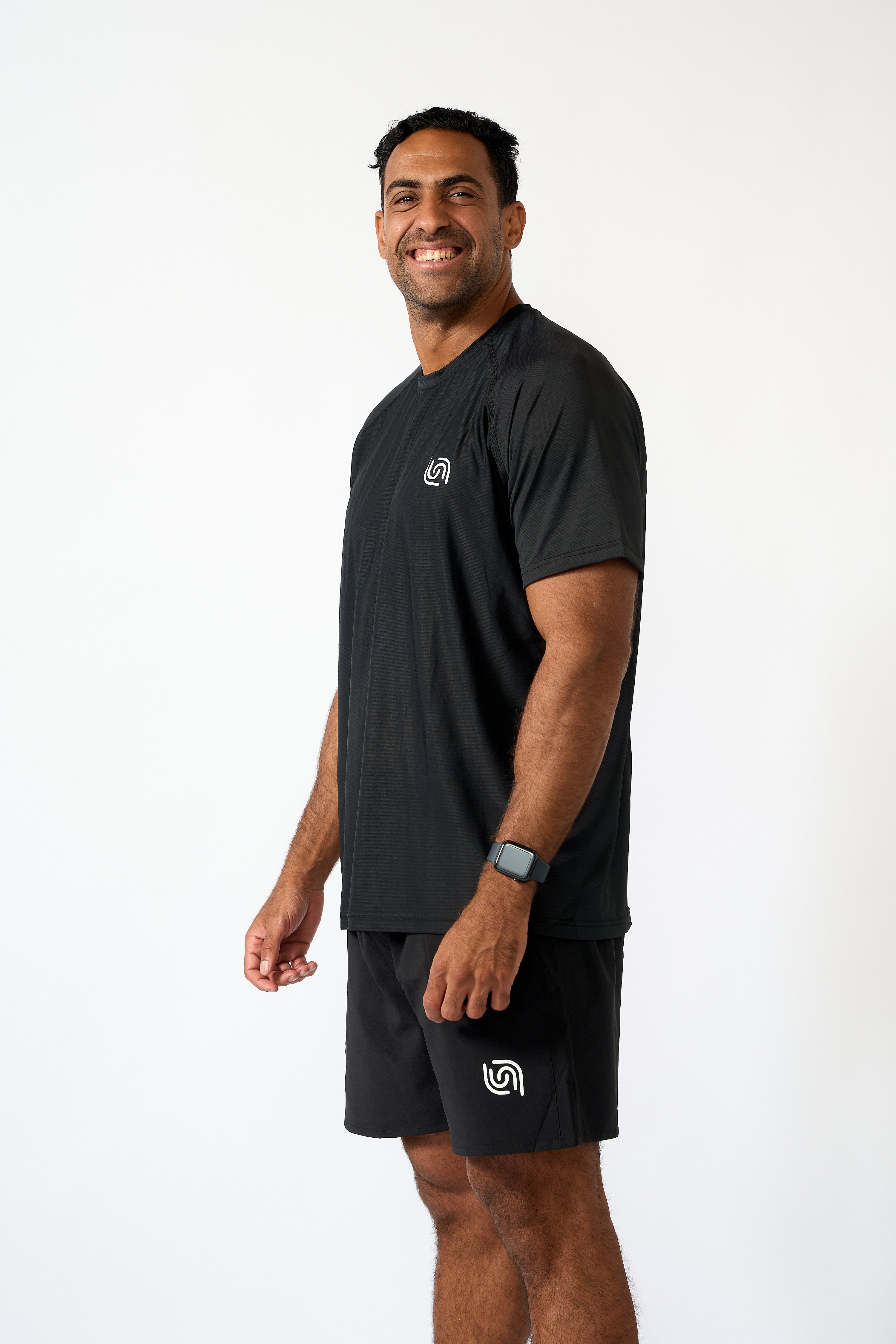 Men’s Essential T-Shirt