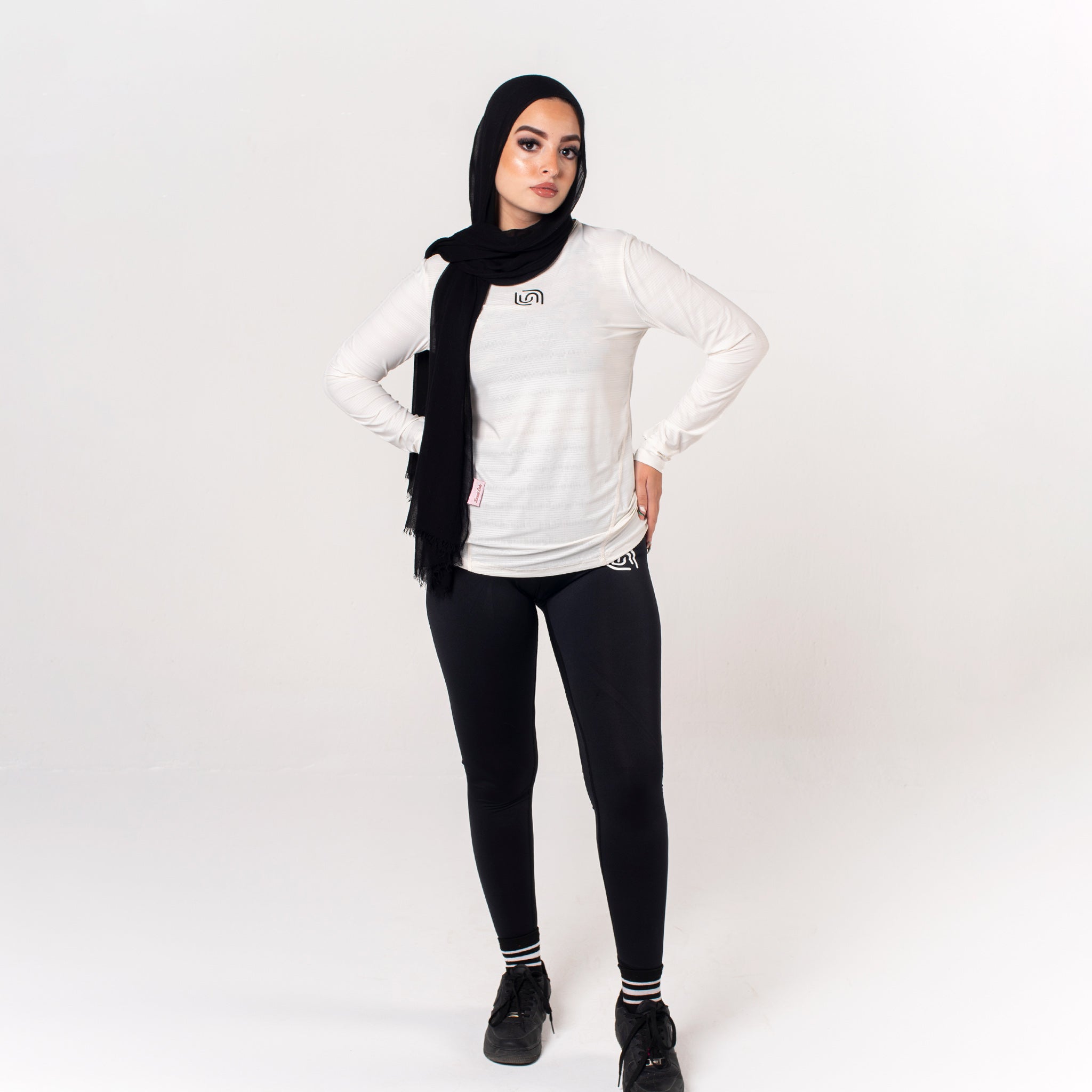 Women's Crew Neck Long Sleeve Top